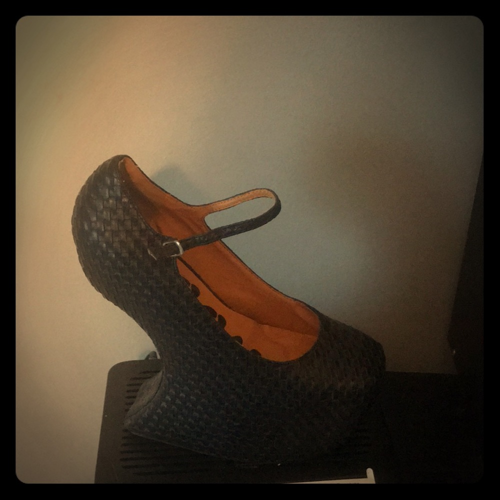 Black heel less shoes